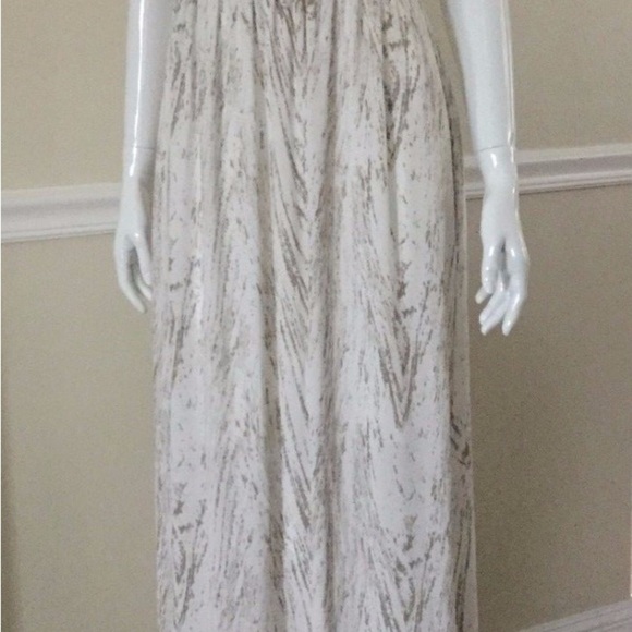 BCBGMaxAzria White Strapless Sundress Cocktail - Picture 6 of 9